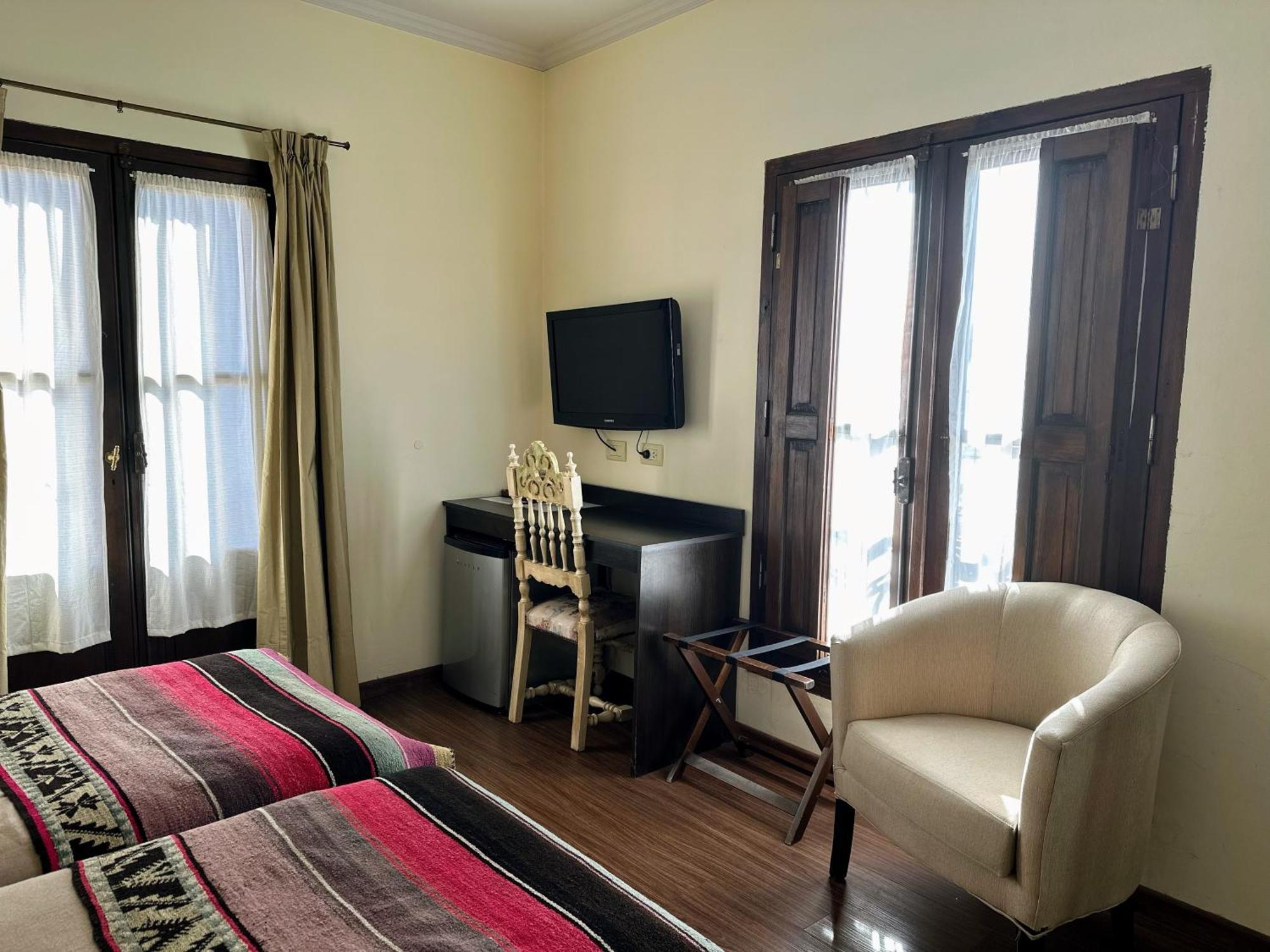 Hotel Draghi San Antonio de Areco Exterior photo